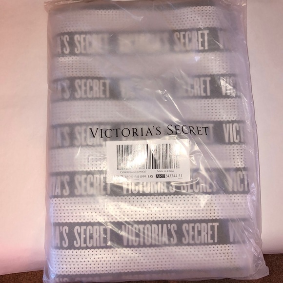 NWT! Victoria’s Secret sequin tote with bonus bag! - Picture 2 of 8